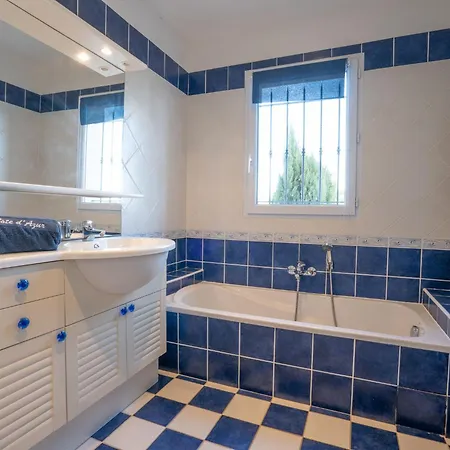 La Petite Afrique By Interhome Les Issambres